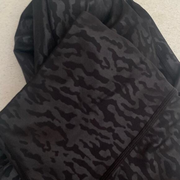 Sweaty Betty All Day High Waist Embossed Legging - Picture 4 of 9